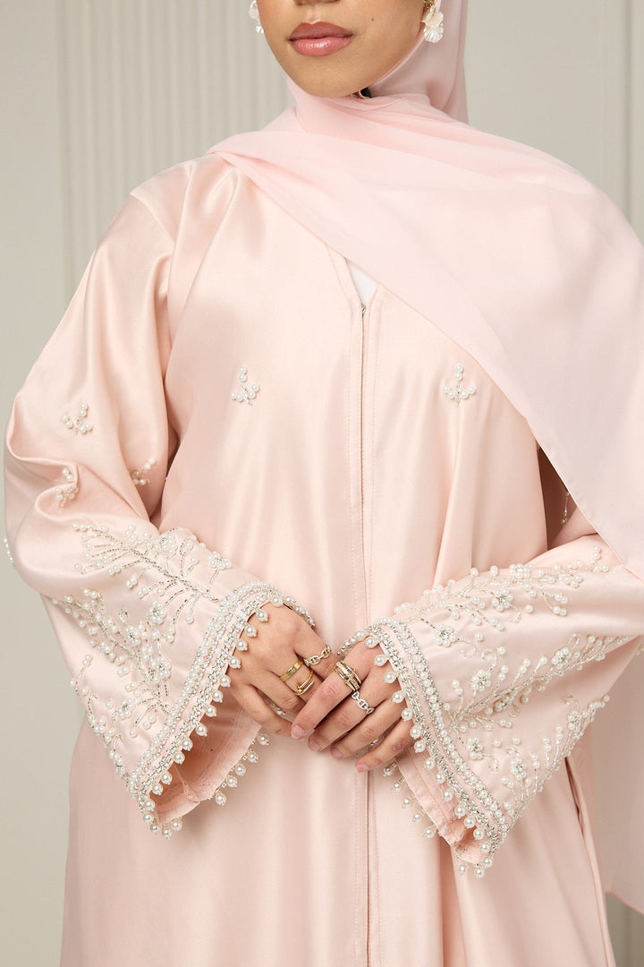 Abaya Sarah