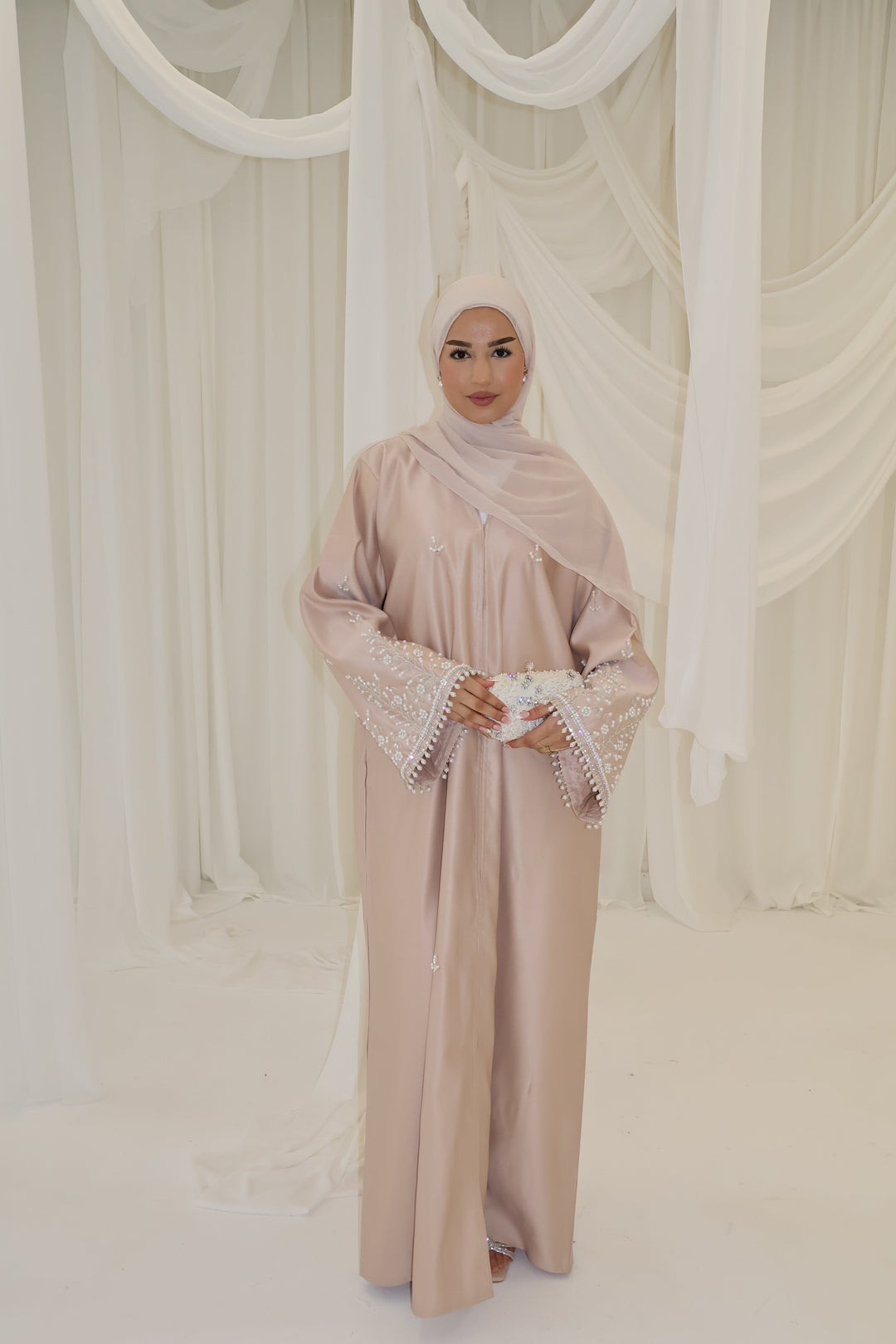 Abaya Nawra
